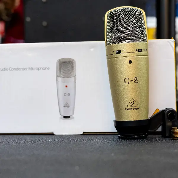 Behringer C-3 dual-diaphragm condenser microphone