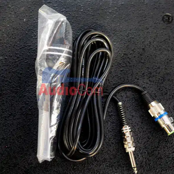 BNK B3 microphone in Nairobi