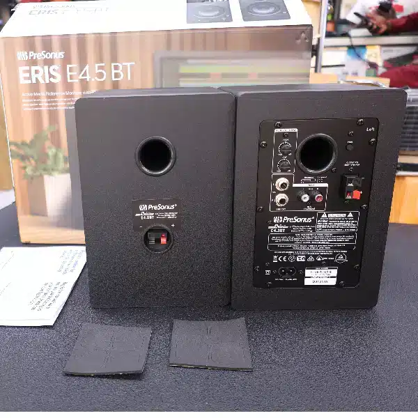 Nearfield monitors with Bluetooth