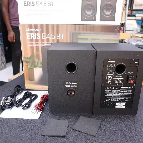 Studio monitor speakers
