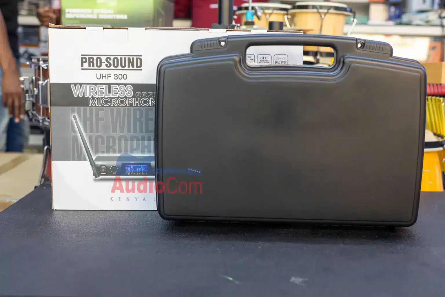 Pro-sound UHF 300 mic in Nairobi