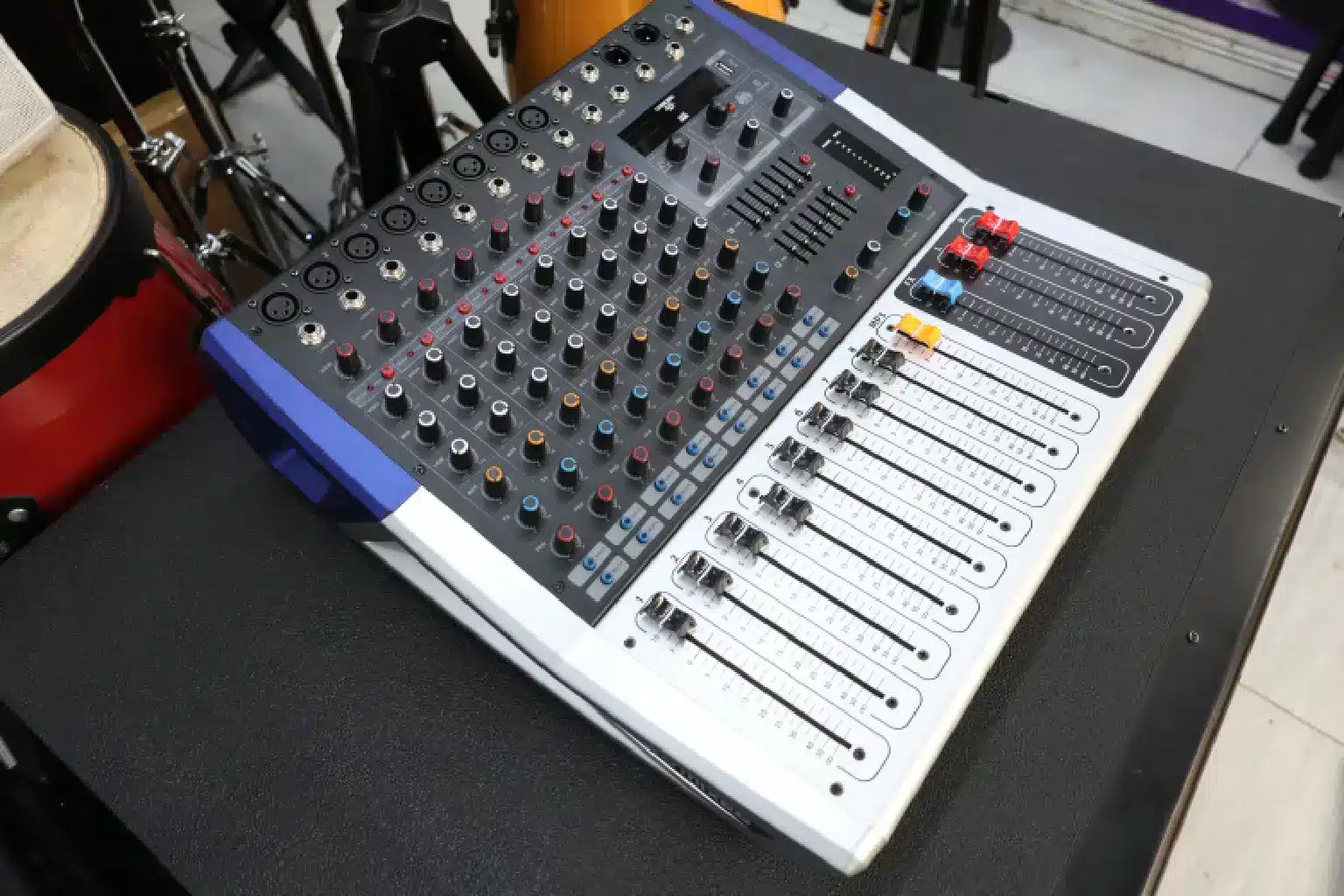 8 channel audio mixer
