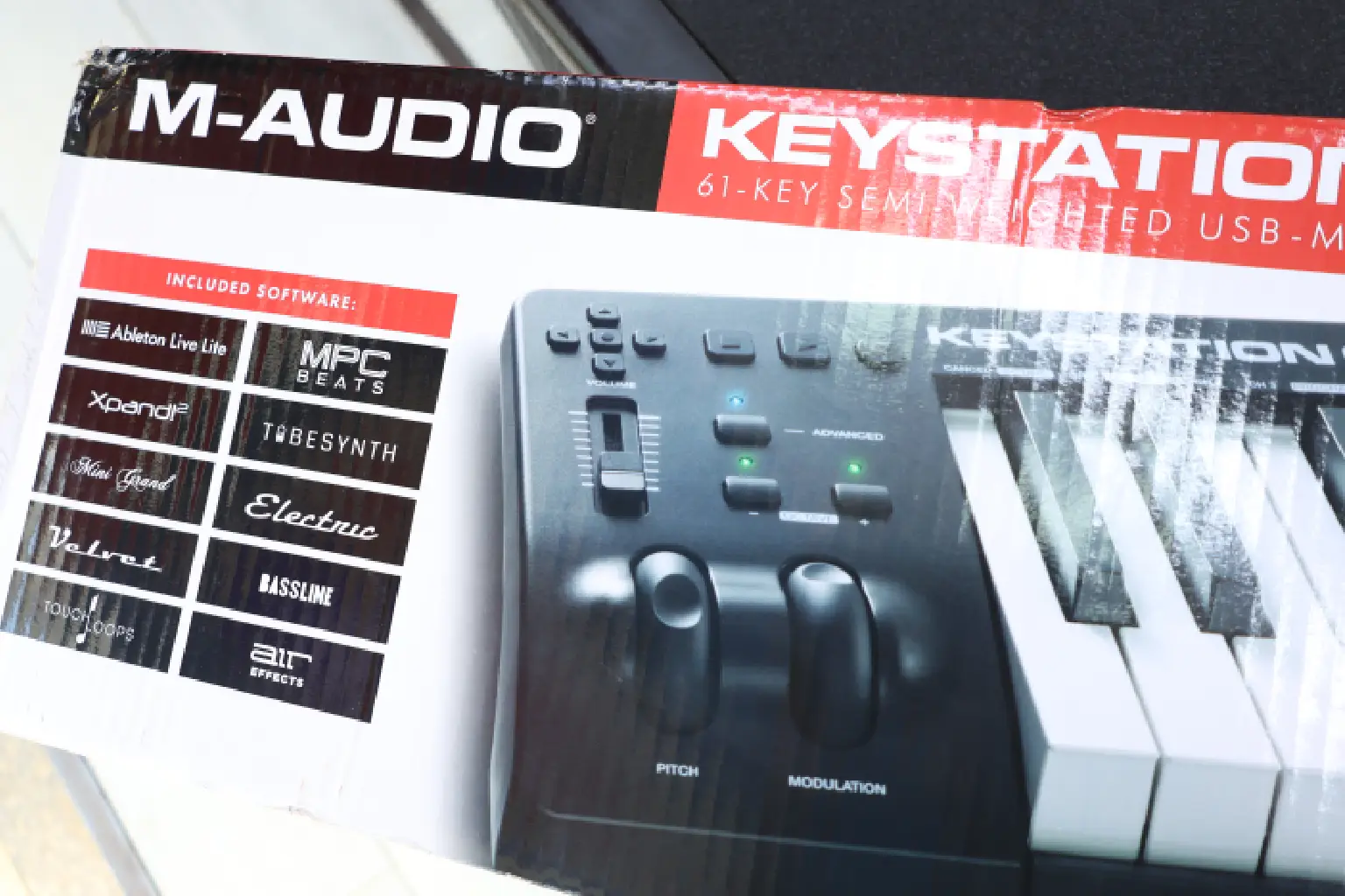 M-Audio Keystation 61 dimensions