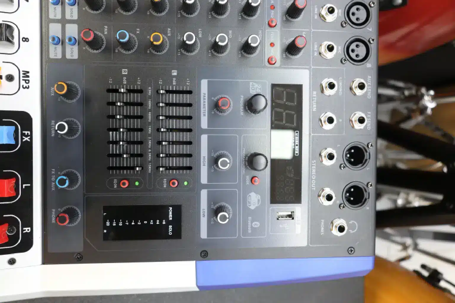 KV 80 8 channel mixer setup