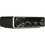 Behringer UM22
