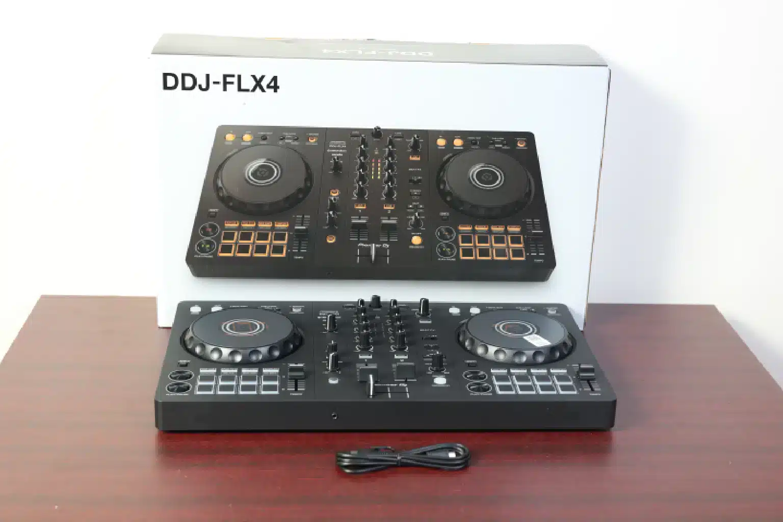 Pioneer DDJ-Rev1 compatibility