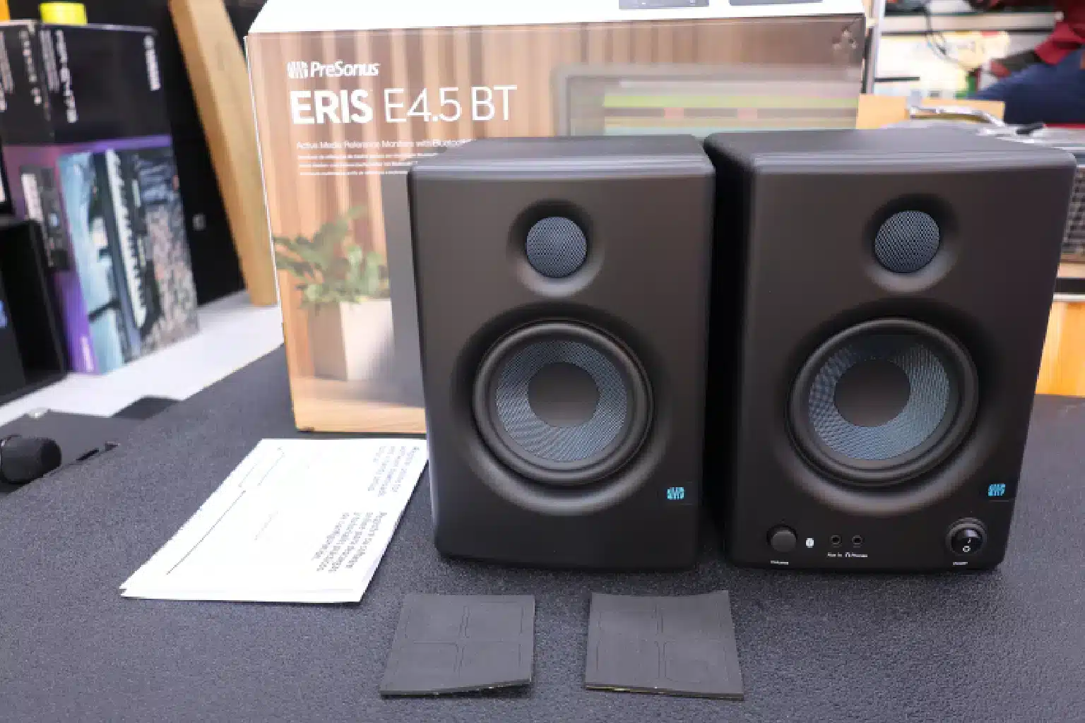 Compact studio monitors