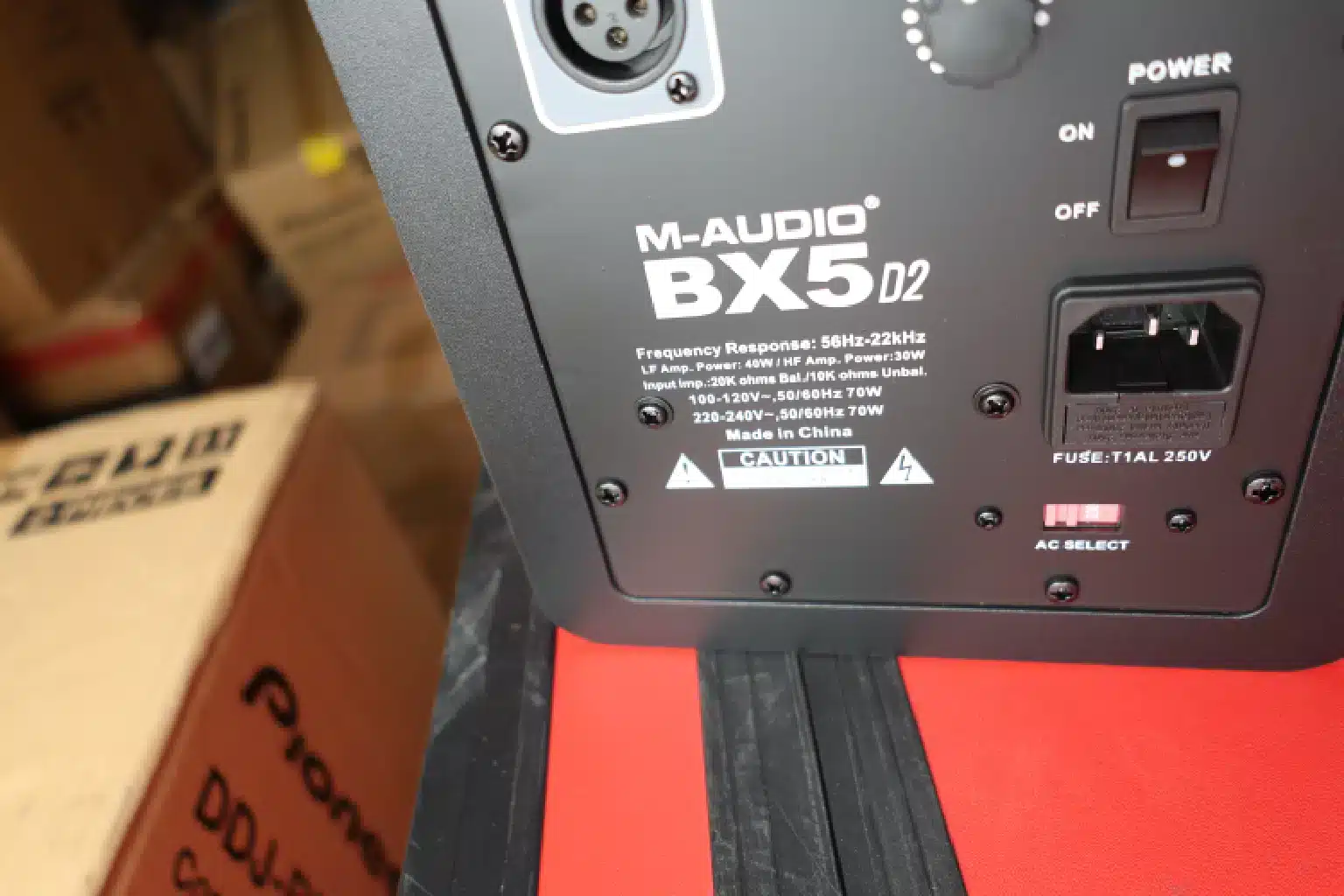 BX5 D2 frequency response