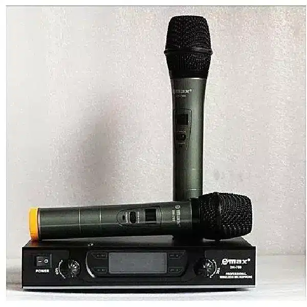 Max 767 wireless microphone