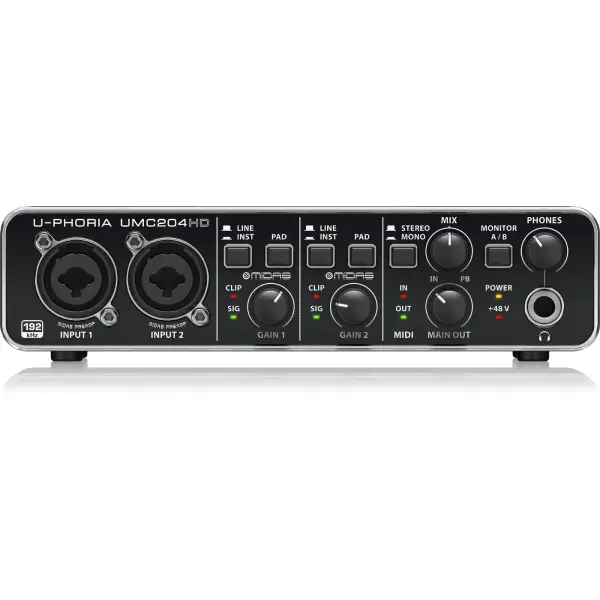 Behringer UMC 204 HD