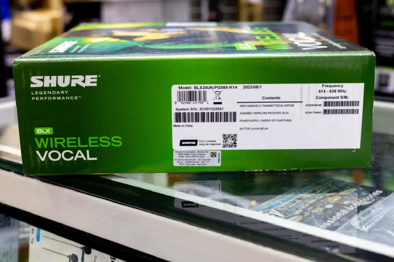 shure PG58 wireless microphone 