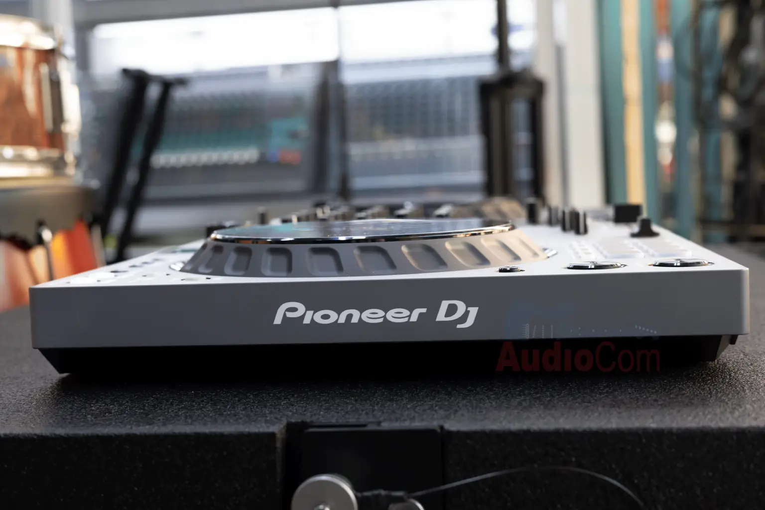 FLX6-GT DJ controller price 