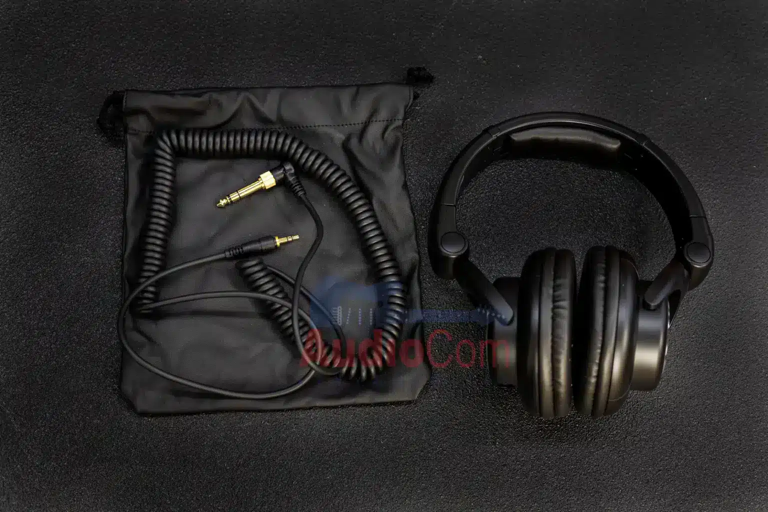 headphones price 