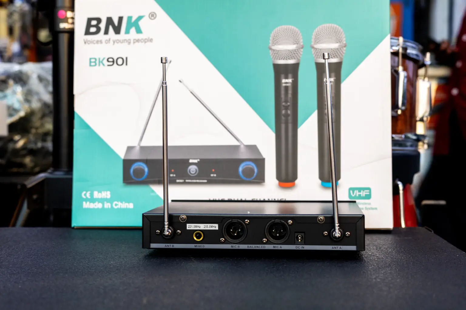 901 wireless Microphone prices in Kenya 