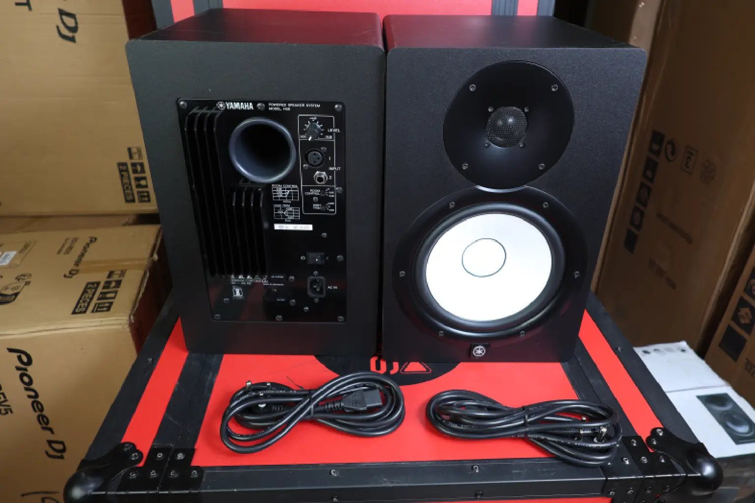 YAMAHA HS8 Studio Monitor music shops 