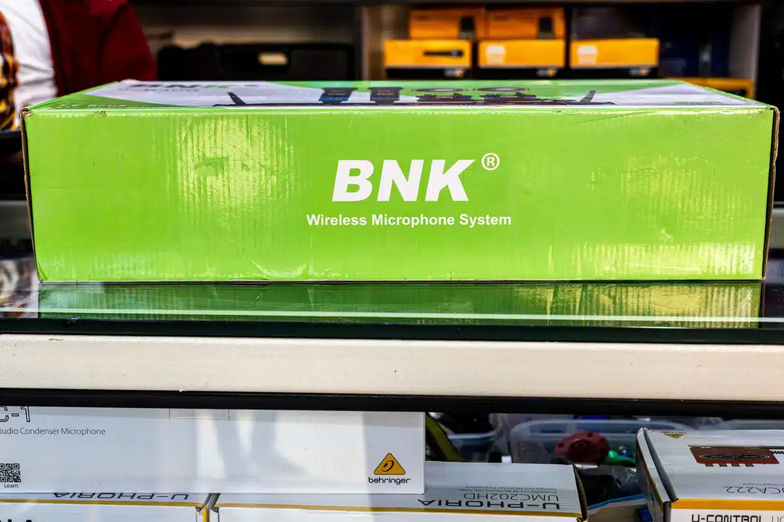  Bnk bk 8400 Microphone performance 