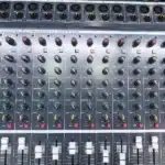 Max ya 1602D mixer