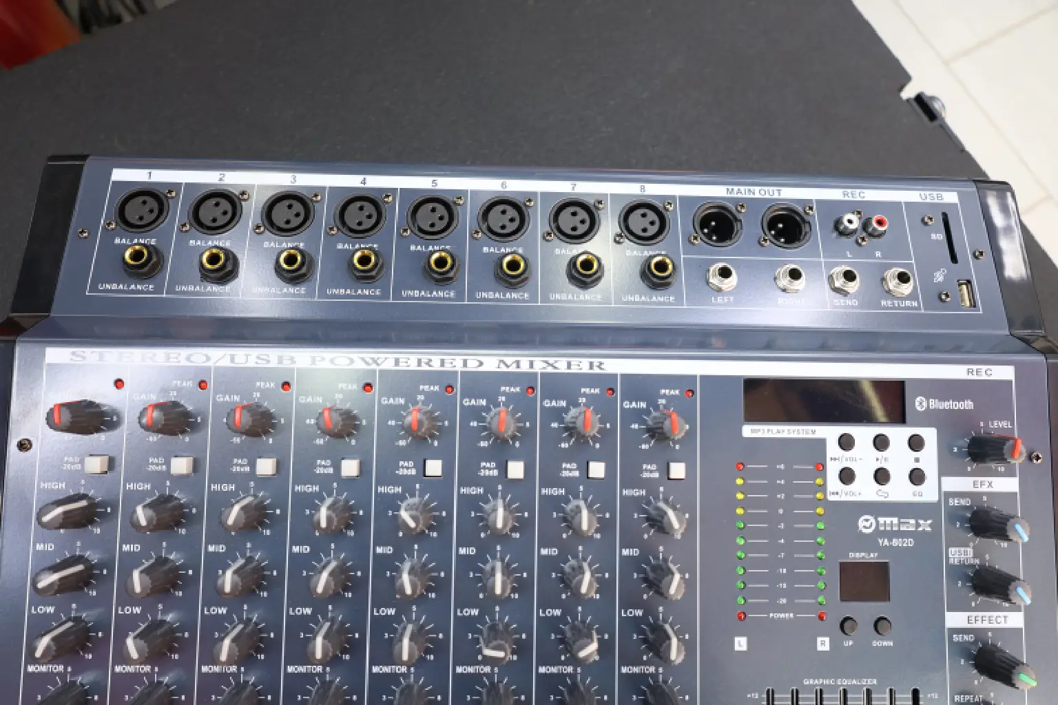 Max YA 802D USB mixer manual