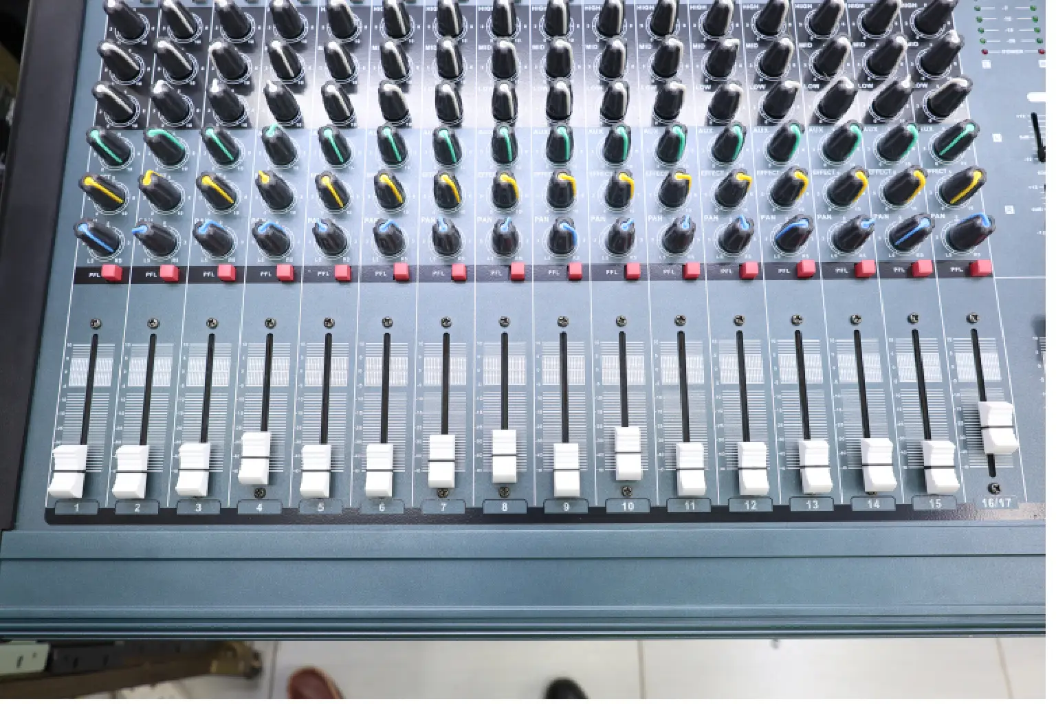 Mackie MK 1600 Reviews
