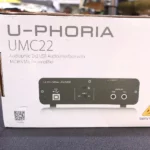Behringer UMC22 USB