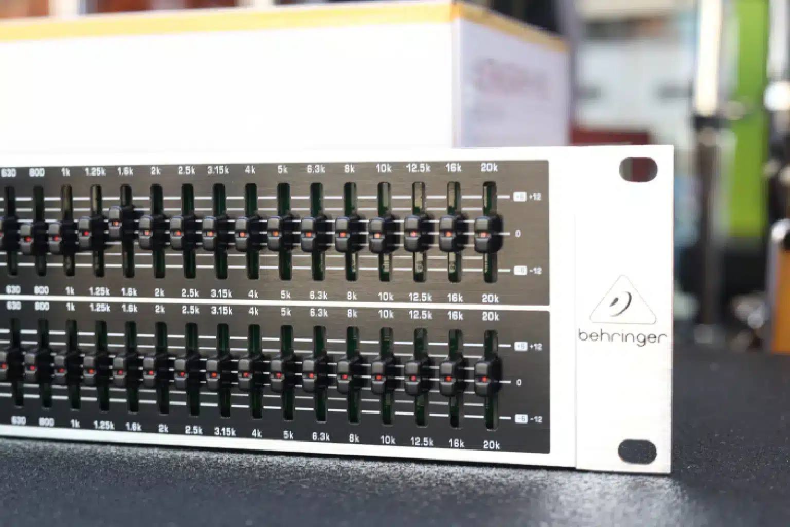 Behringer music store 