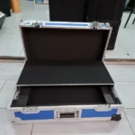 SDJ/DJ Mixer Rack