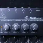 Behringer HA400