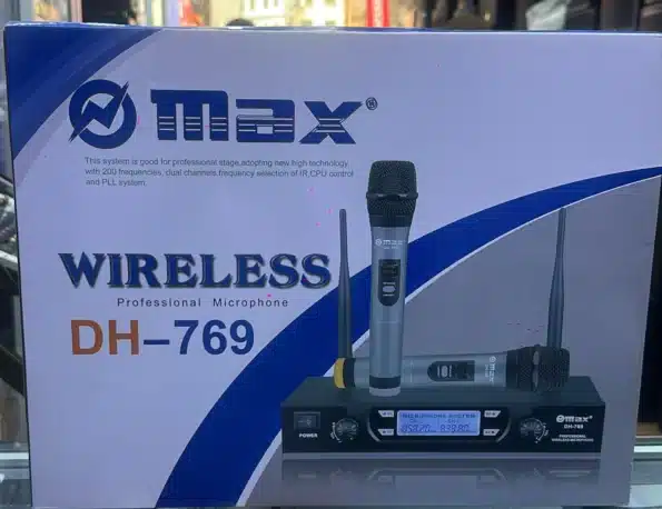 Max 769 wireless microphone