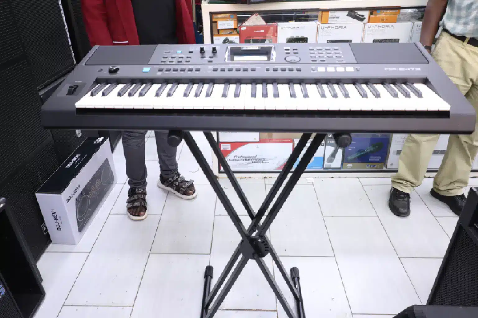 PSR E473 built-in songs