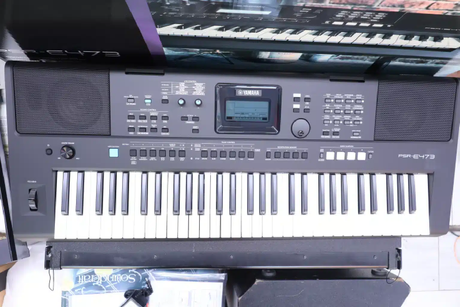 Yamaha PSR E473 demo