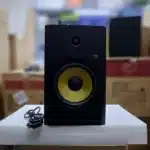 KRK rokit M8 studio monitor