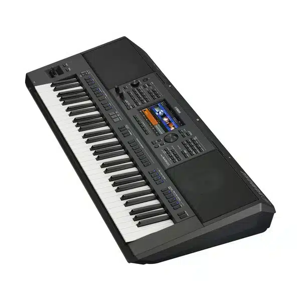 Yamaha PSR SX900 keyboard