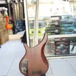 Ibanez-4-Strings-Guitar-2