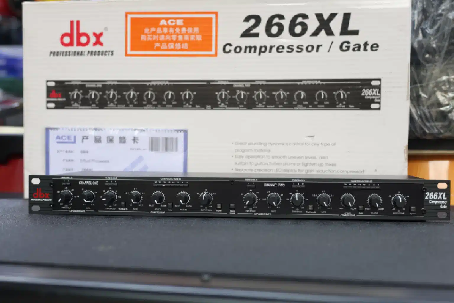 Behringer DBX 266XL vs DBX 166XL