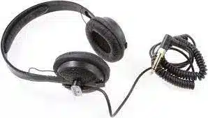 Behringer HPS 5000 Closed