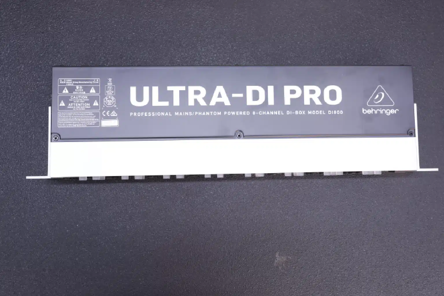 D800 instrument interface