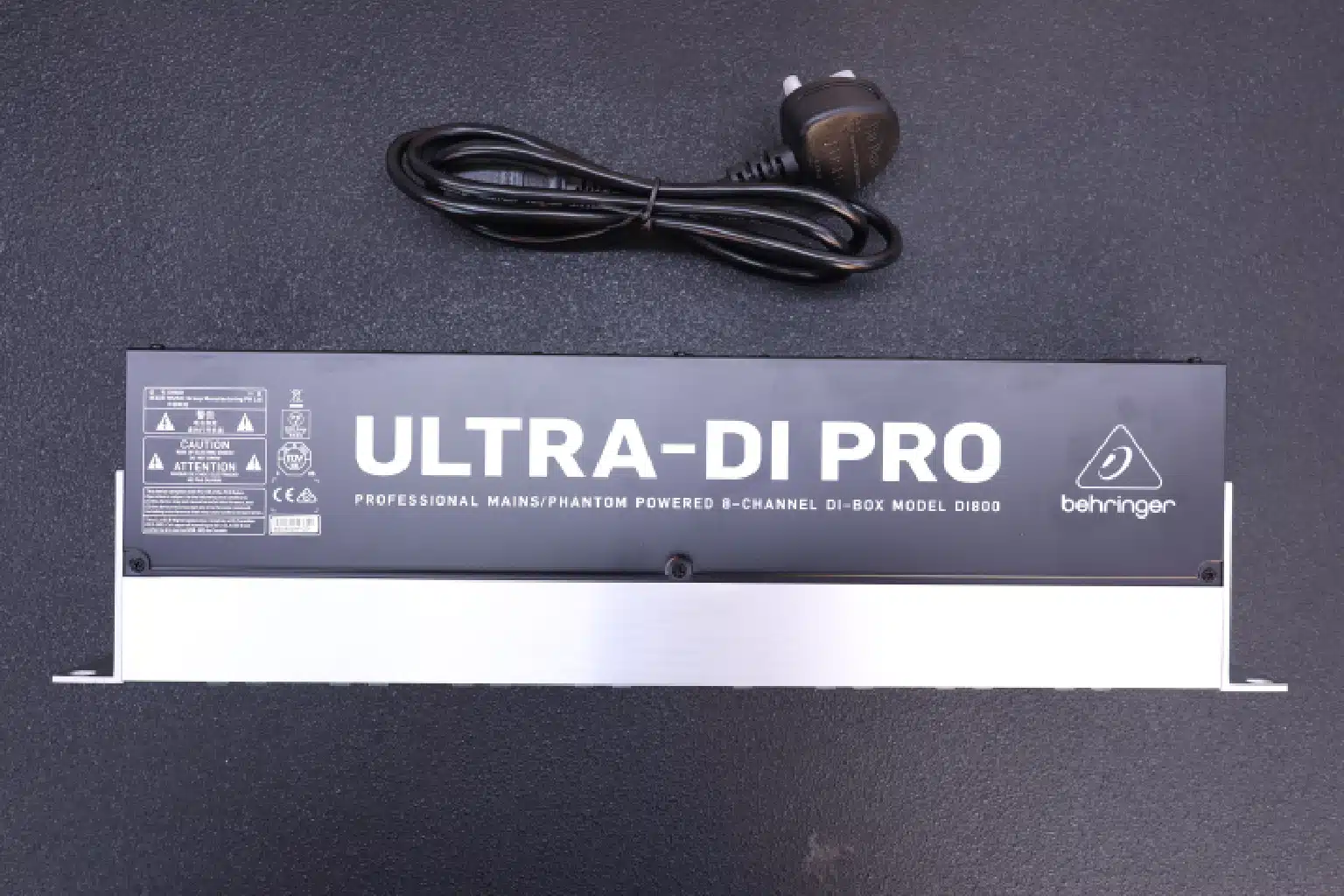 Behringer D800 passive DI