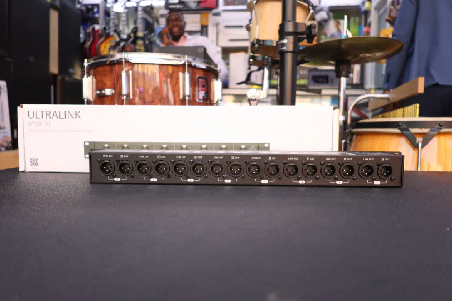 Behringer MS8000 manual