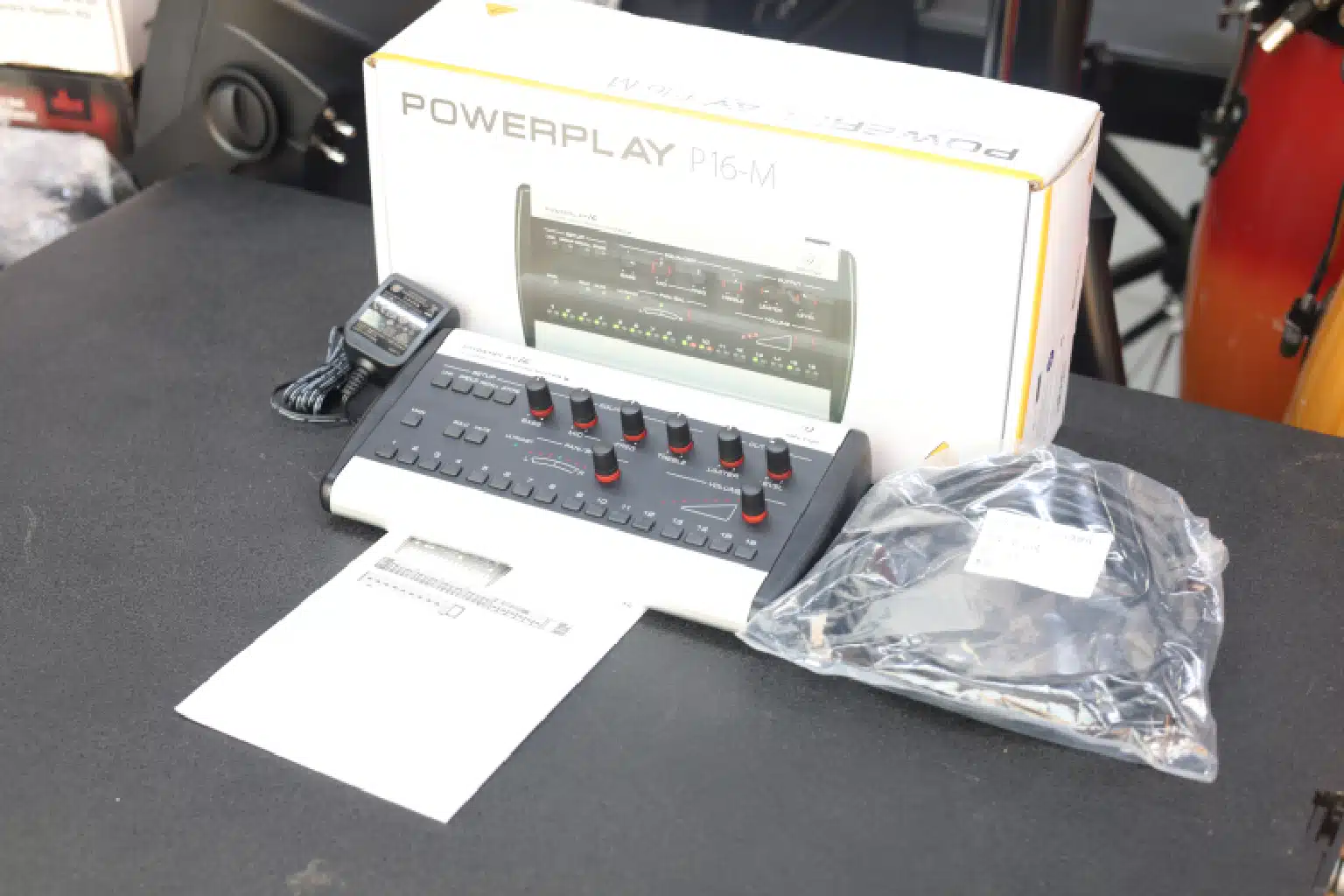 Behringer PowerPlay P16-M troubleshooting