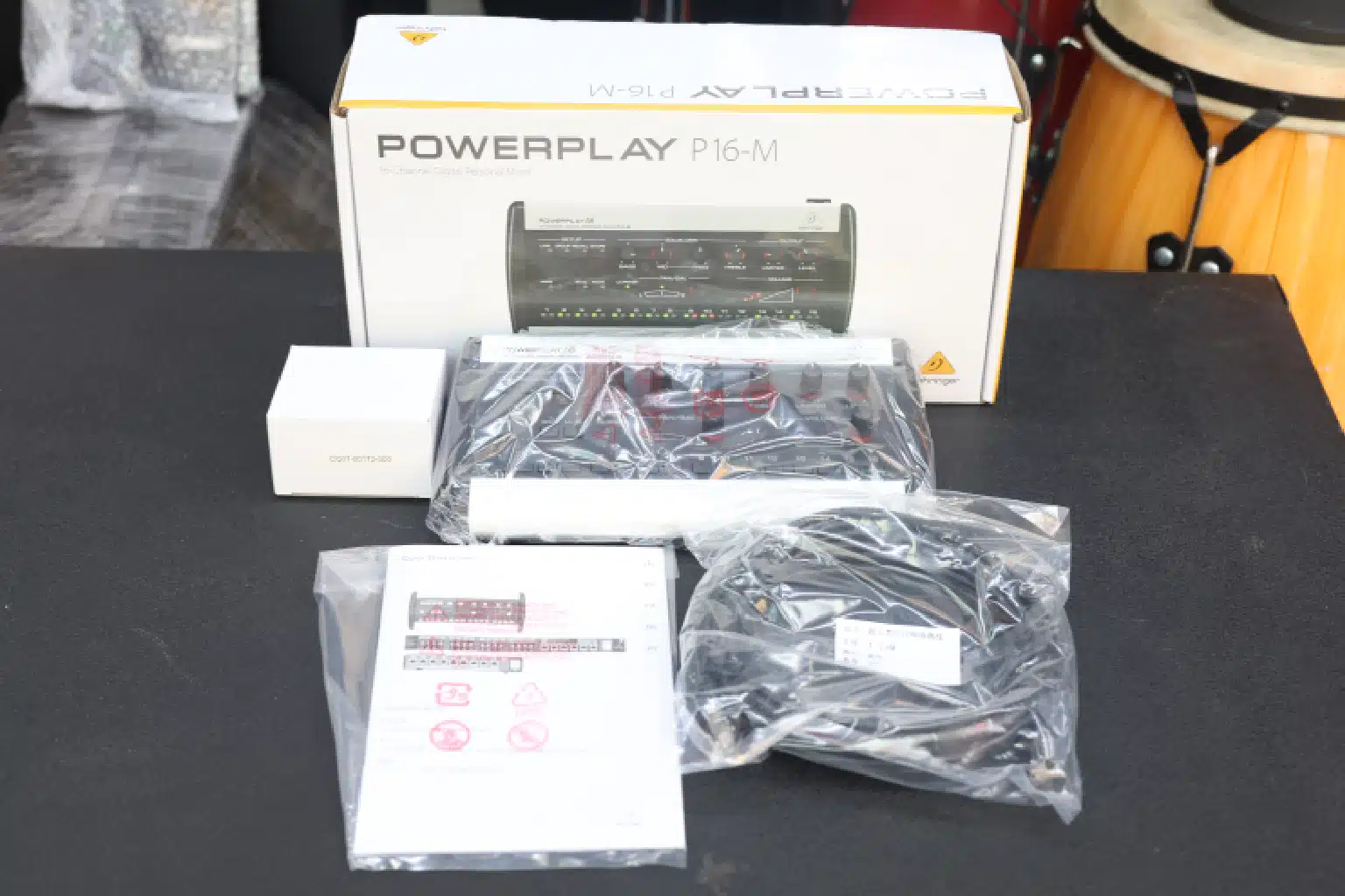 Behringer PowerPlay P16-M accessories