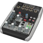 Behringer Q502USB