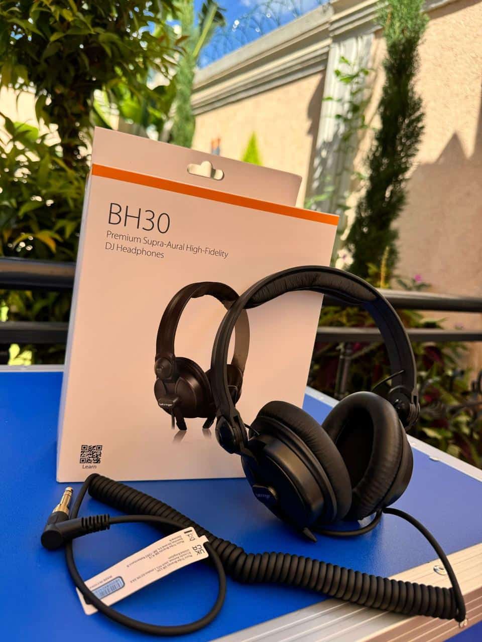 BH 30 DJ Headphones