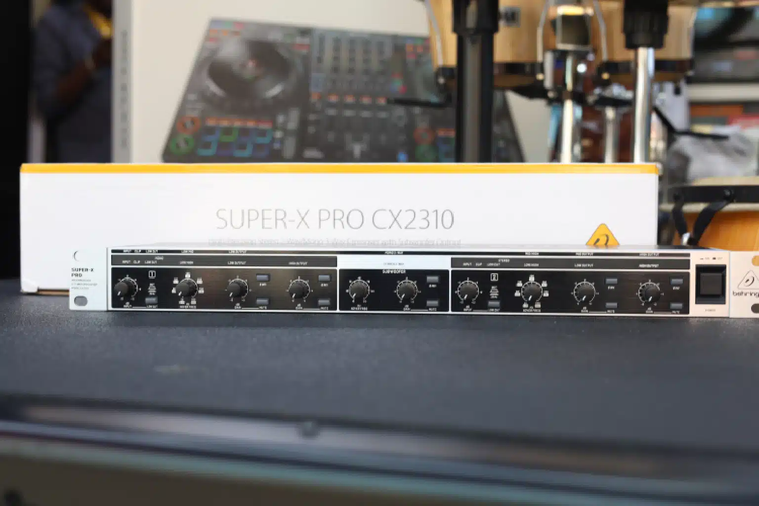 behringer super x pro cx2310 crosssover 