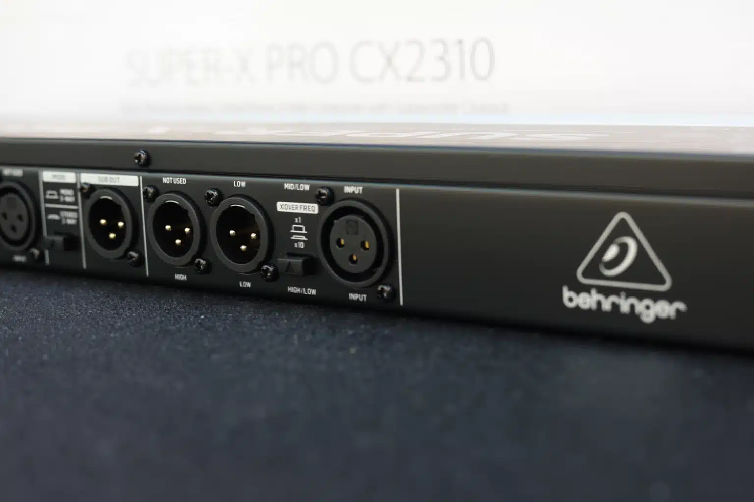 behringer crossover super-x pro cx2310 