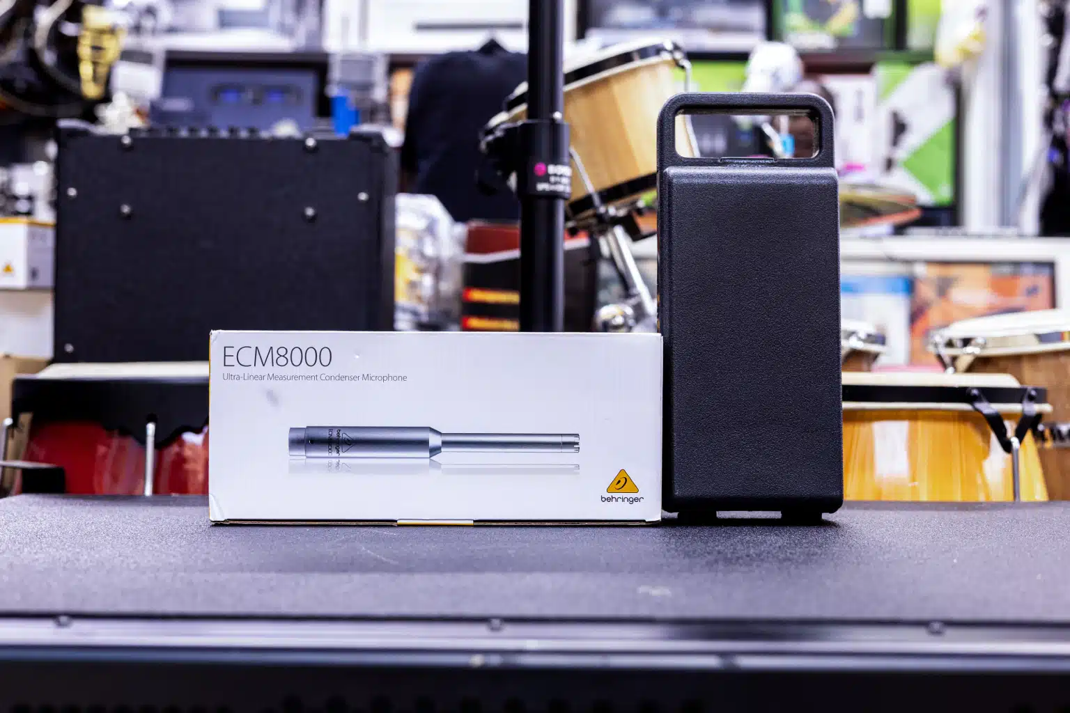ECM8000 room acoustics
