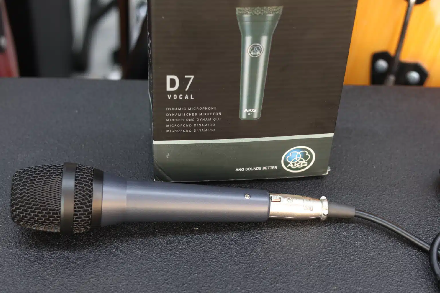 AKG D7 S