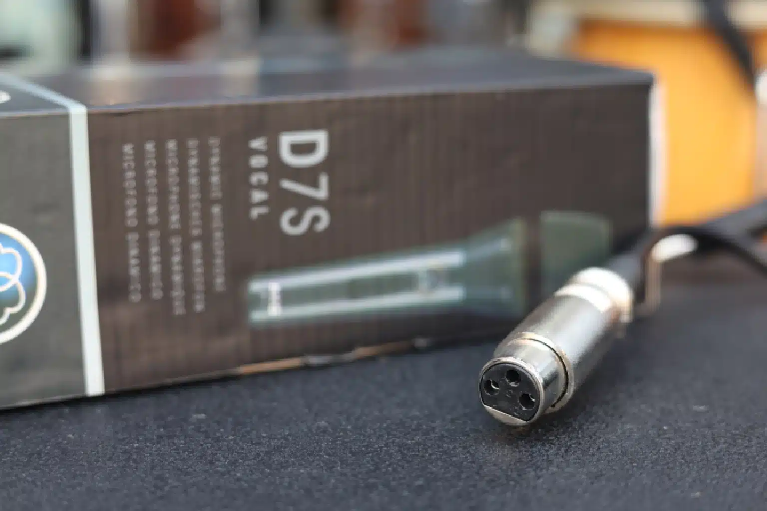 Dynamic microphone