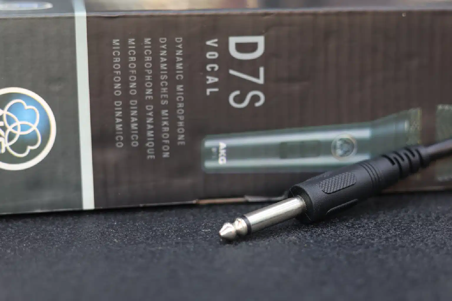 Vocal microphone