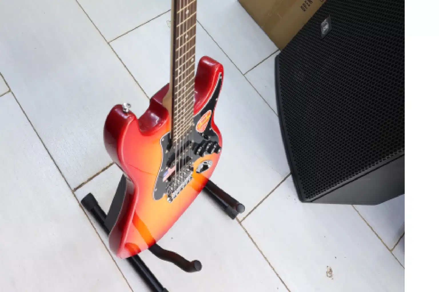 Solo guitar