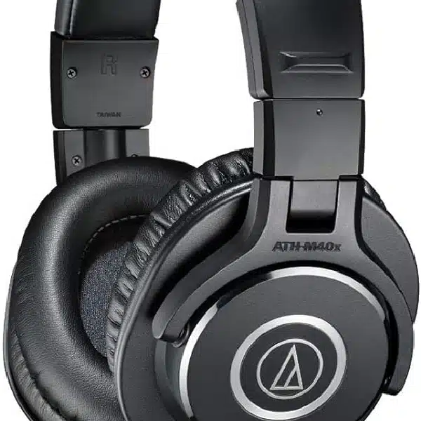 Studio headphones